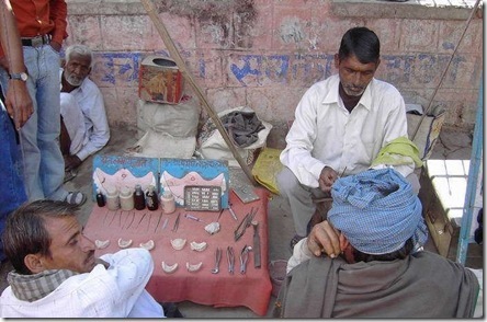 Street Dentists in India6