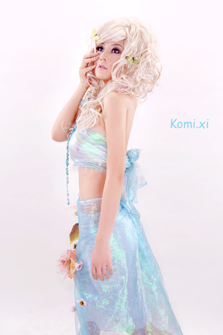 komi girl 288511851128608862.jpg Komi -  http://henku.info