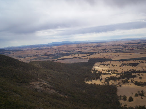 Great scenary from the launch at the top, with a few thunderheads
