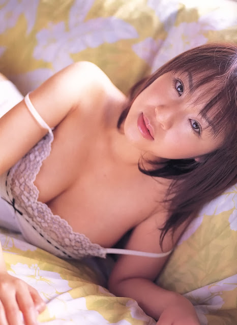 Megumi kagurazaka 55_2512_d662f3b98324e7c.jpg SFyQOE -  http://henku.info