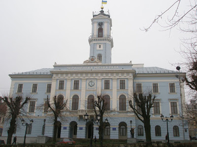 Черновцы - здание городского совета
